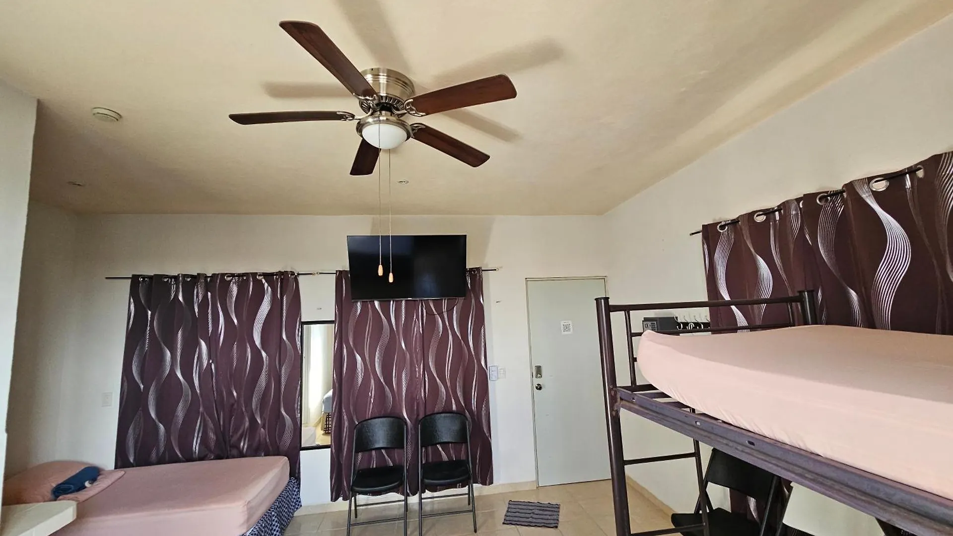 Albergue A Pousada El Padrino Akumal